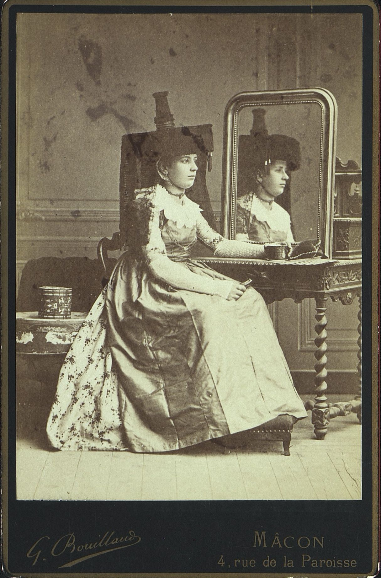 Le corps vêtu : un code de reconnaissance