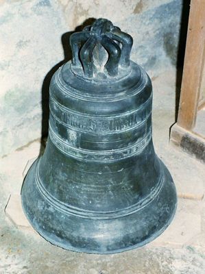 Ding Dong ! Des cloches et des hommes (illus. cloche de Chiddes de 1514, 3 FI 443_10)