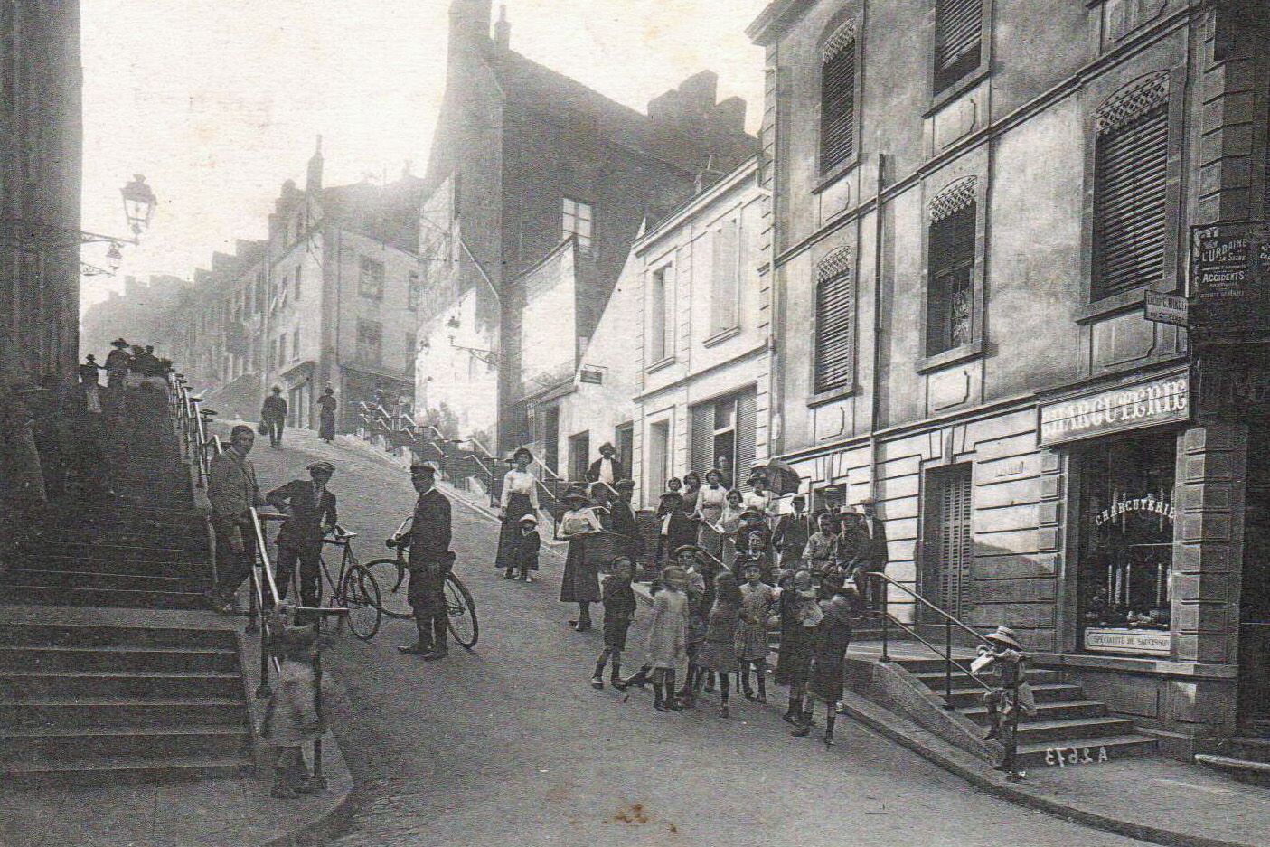 Le Creusot, un monde particulier sous le regard de Pierre Ferrier